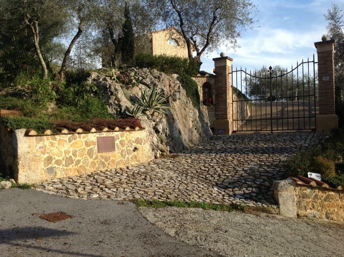 Valuable Rustic Tuscan Swimming Pool, Breathtaking View Of Camaiore Luaran gambar